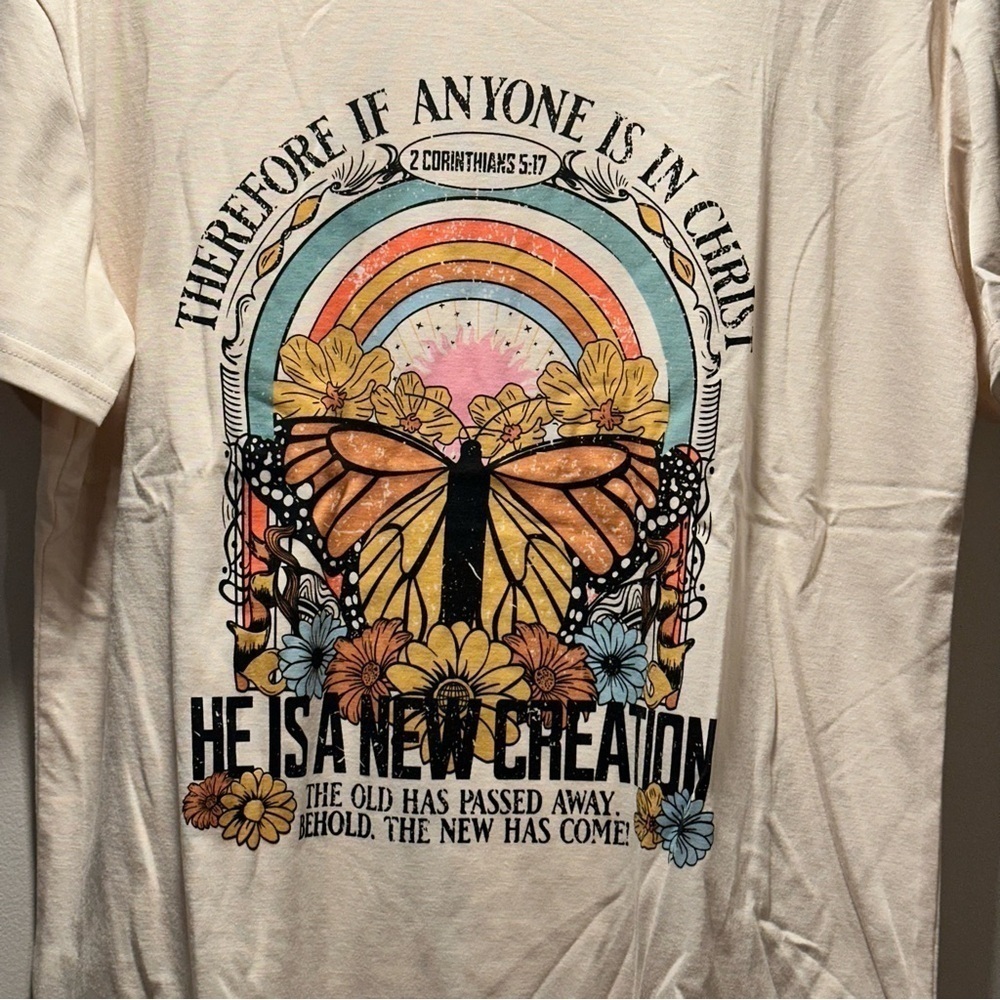 Christian Retro T-Shirt Bible Verse Crew Neck Butterfly Rainbow Soft Medium - Picture 5 of 8